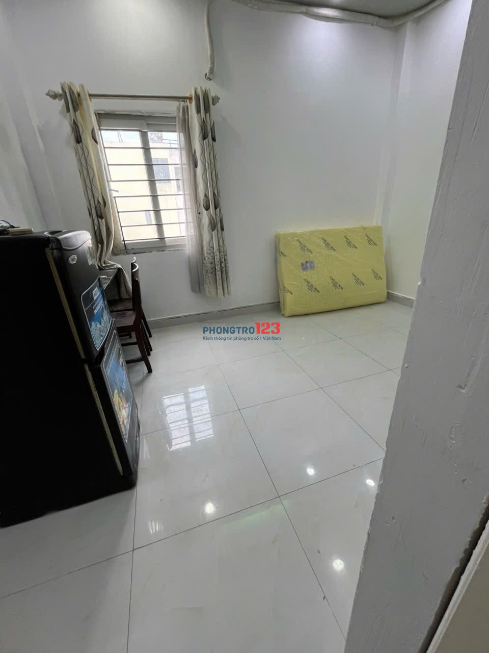 Phòng mới sạch sẽ cho thuê - full nội thất - 4 triệu / tháng , gần đầm sen Quận 11