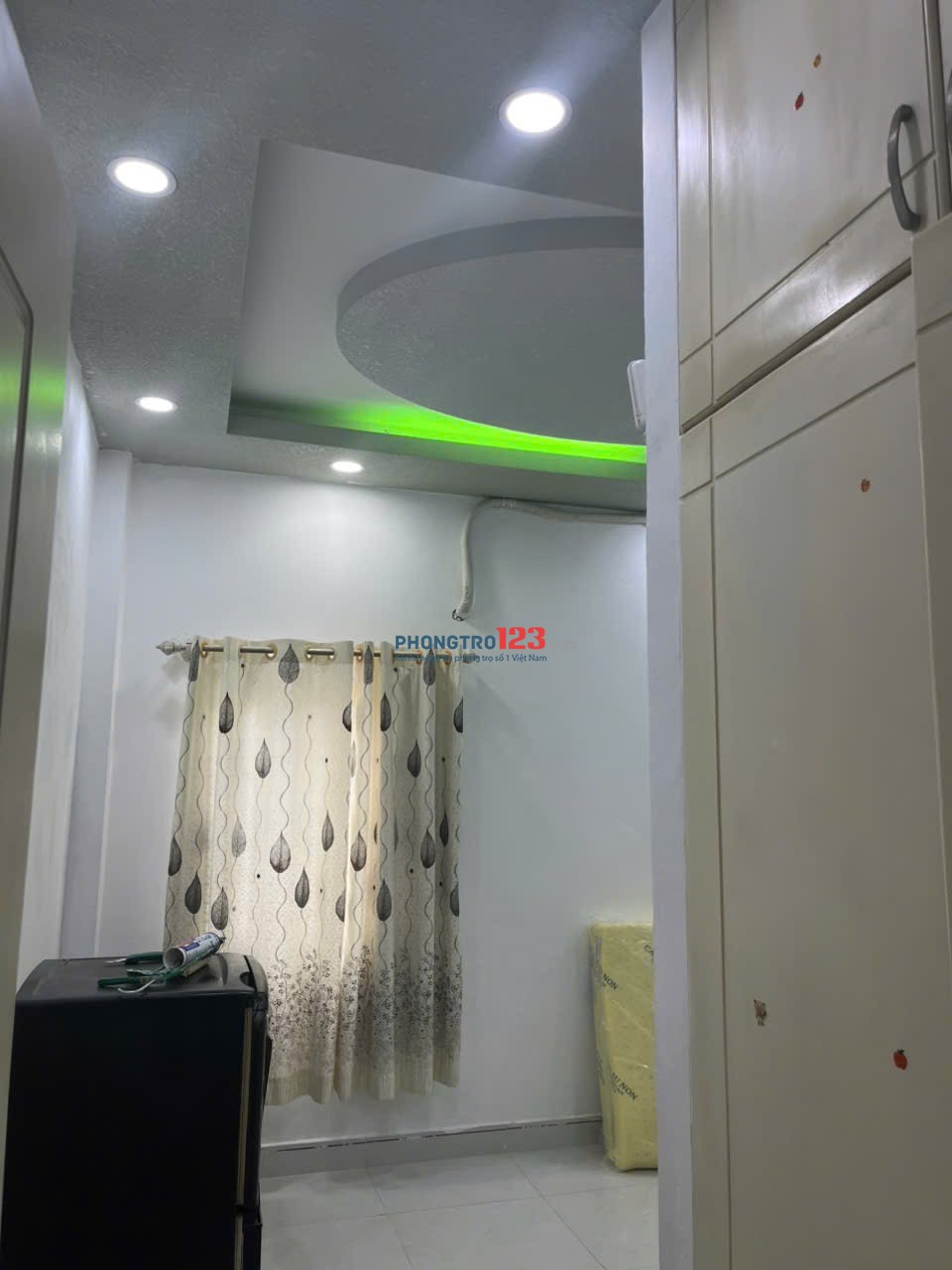 Phòng mới sạch sẽ cho thuê - full nội thất - 4 triệu / tháng , gần đầm sen Quận 11