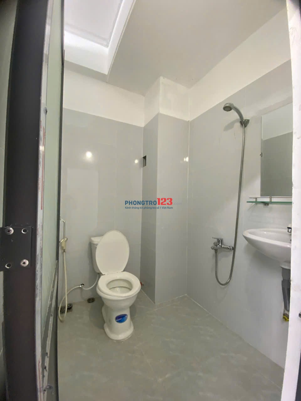 CHO THUÊ 1PN GIÁ RẺ - FULL NT - NGAY CHỢ HẠNH THÔNG TÂY