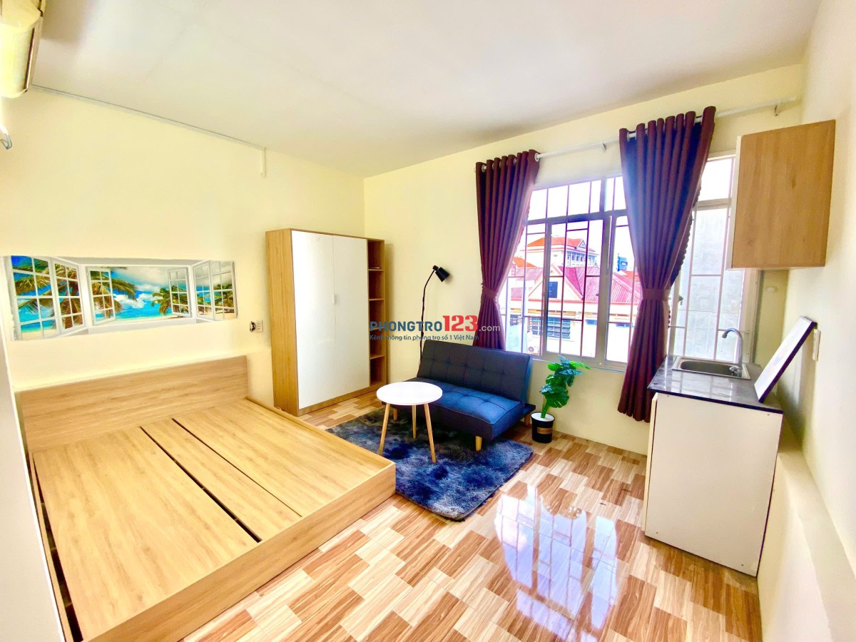 Cho thuê phòng cửa sổ lớn ở Thành Thái Q10 gần ĐH Bách Khoa ĐH Huflit ĐH Kinh Tế UEH