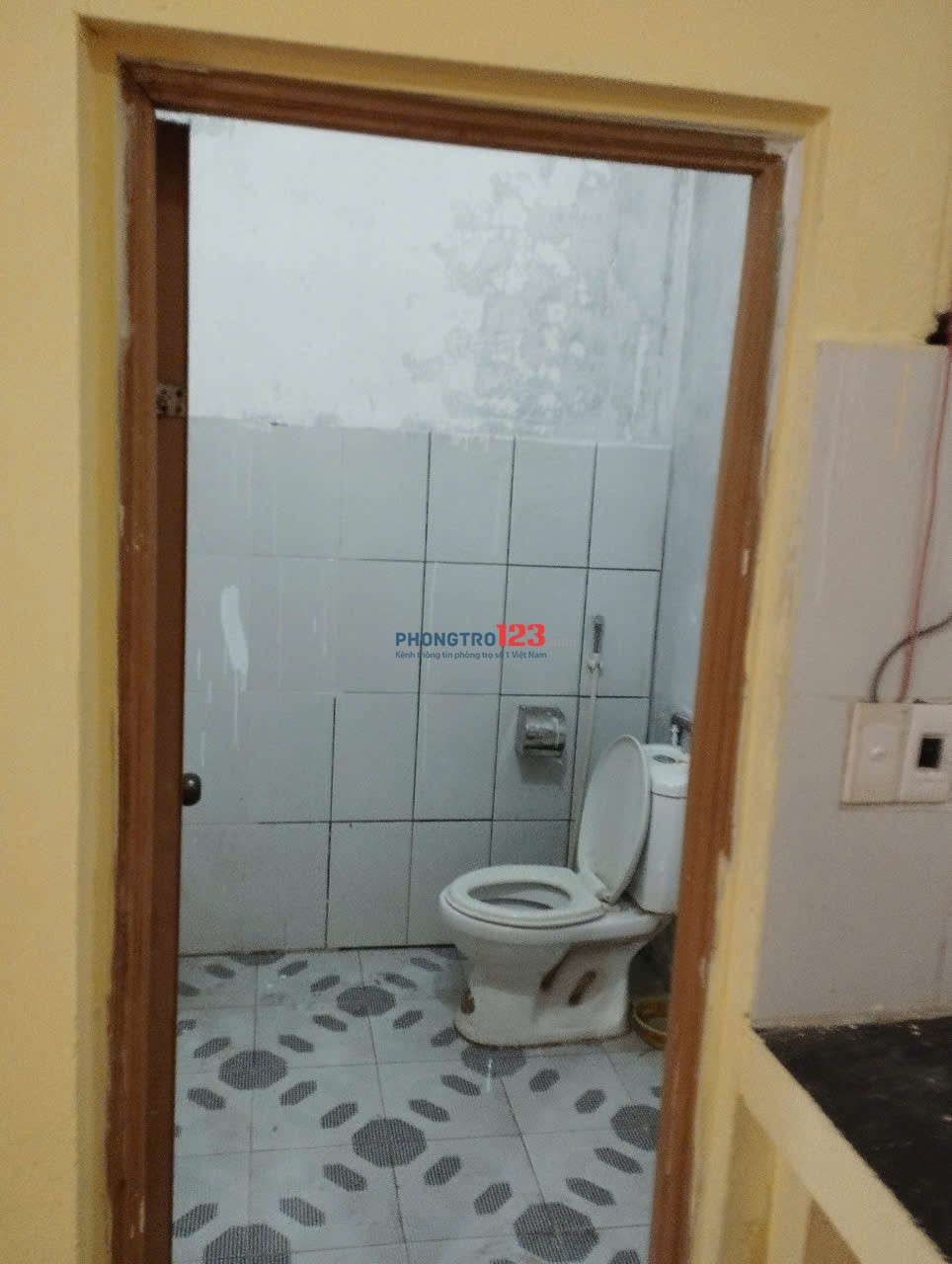 Cho thuê phòng gia đình ở hoặc cán bộ/sinh viên ở siêu rẻ