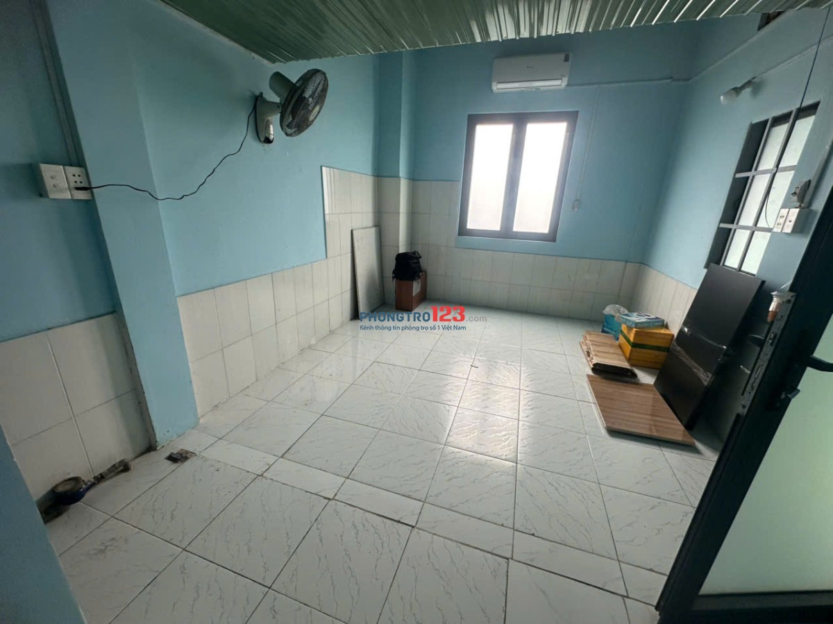 CHO THUÊ PHÒNG TRỌ Ở TÂN THỚI NHẤT 8, PHAN VĂN HỚN, Q12