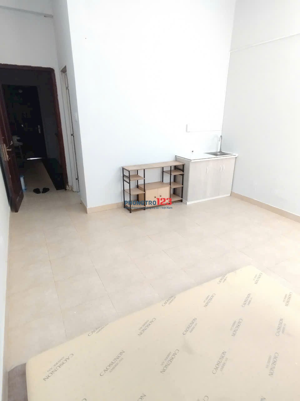 Phòng máy lạnh 25m2 đường Tạ Quang Bửu P4 Q8