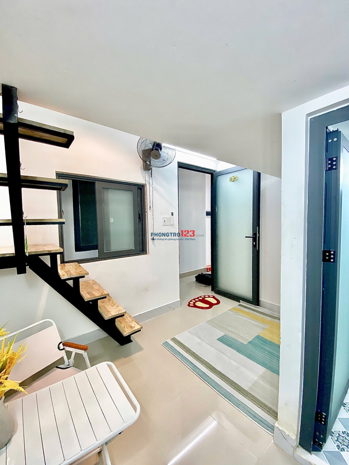 Cho thuê phòng có gác 5 phút tới Aeon Tân Phú