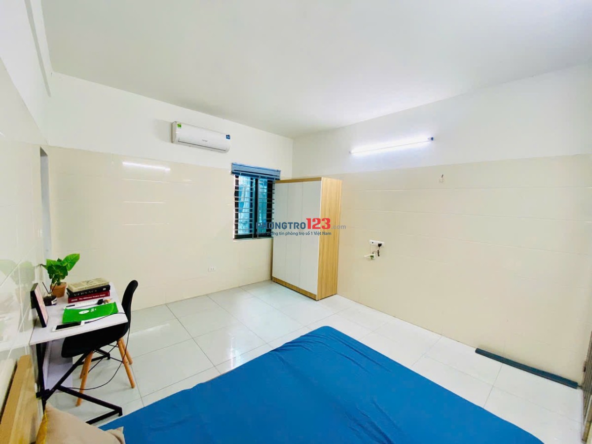 Chính chủ cho thuê phòng, bếp ngăn riêng - giá 3tr8/ tháng