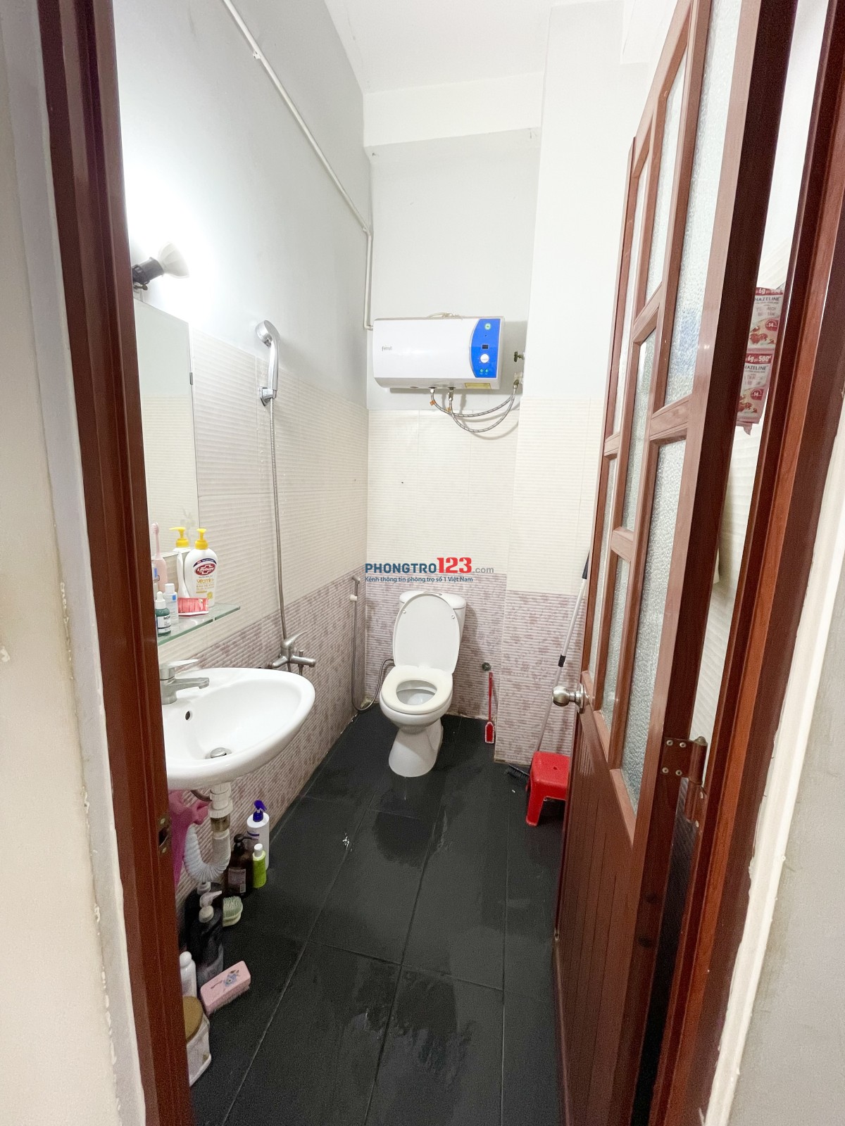 Tìm bạn nữ ở ghép Hồ Thị Kỷ – Phòng đẹp, đầy đủ tiện nghi, giá 2 triệu/người