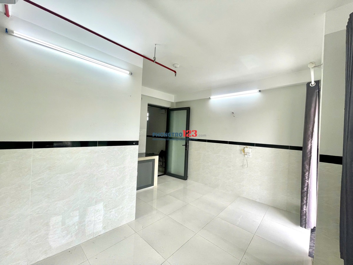 STUDIO NGAY CVPM QUANG TRUNG, CĐ FPT CÓ MÁY GIẶT RIÊNG, MÁY LẠNH,WF RIÊNG, THANG MÁY