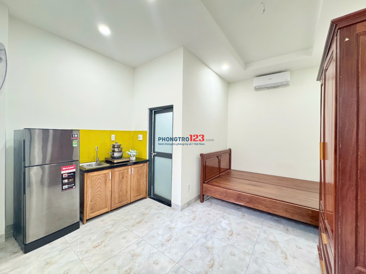 PHÒNG BAN CÔNG 25m2 FULL TIỆN NGHI GẦN NGÃ TƯ 7 HIỀN