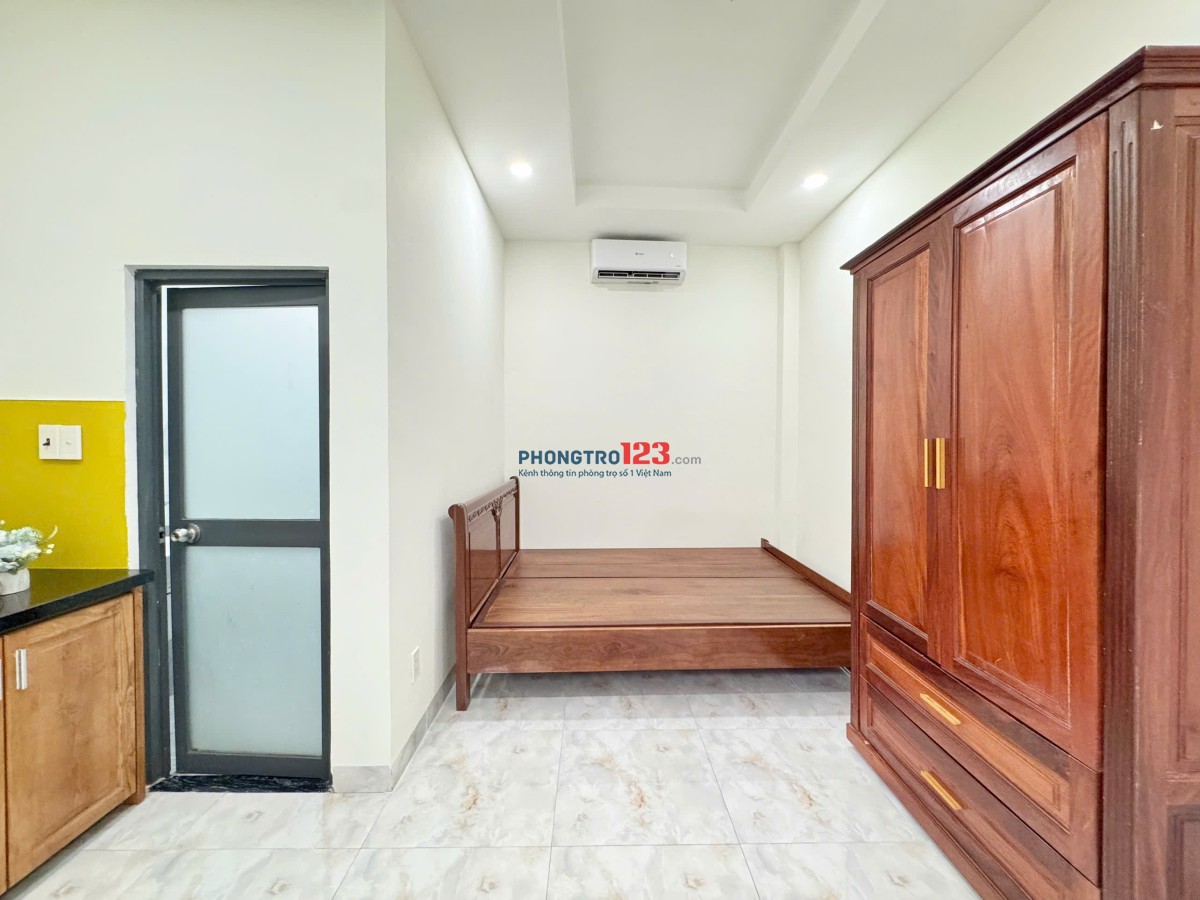 PHÒNG BAN CÔNG 25m2 FULL TIỆN NGHI GẦN NGÃ TƯ 7 HIỀN