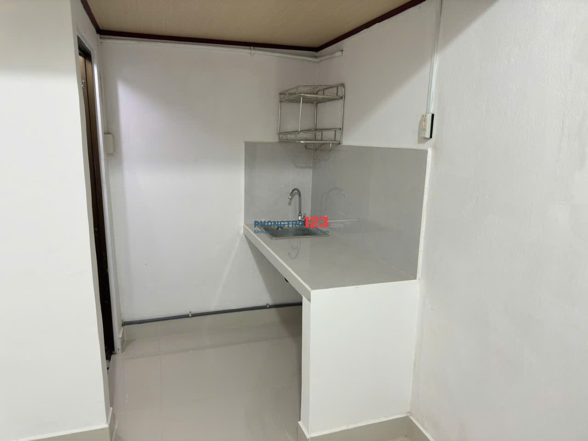 Cho thuê phòng trọ giá rẻ ngay chợ Đầu Mối gần cầu vượt Gò Dưa