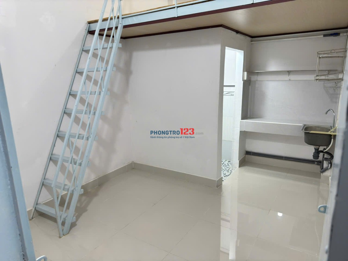 Cho thuê phòng trọ giá rẻ ngay chợ Đầu Mối gần cầu vượt Gò Dưa
