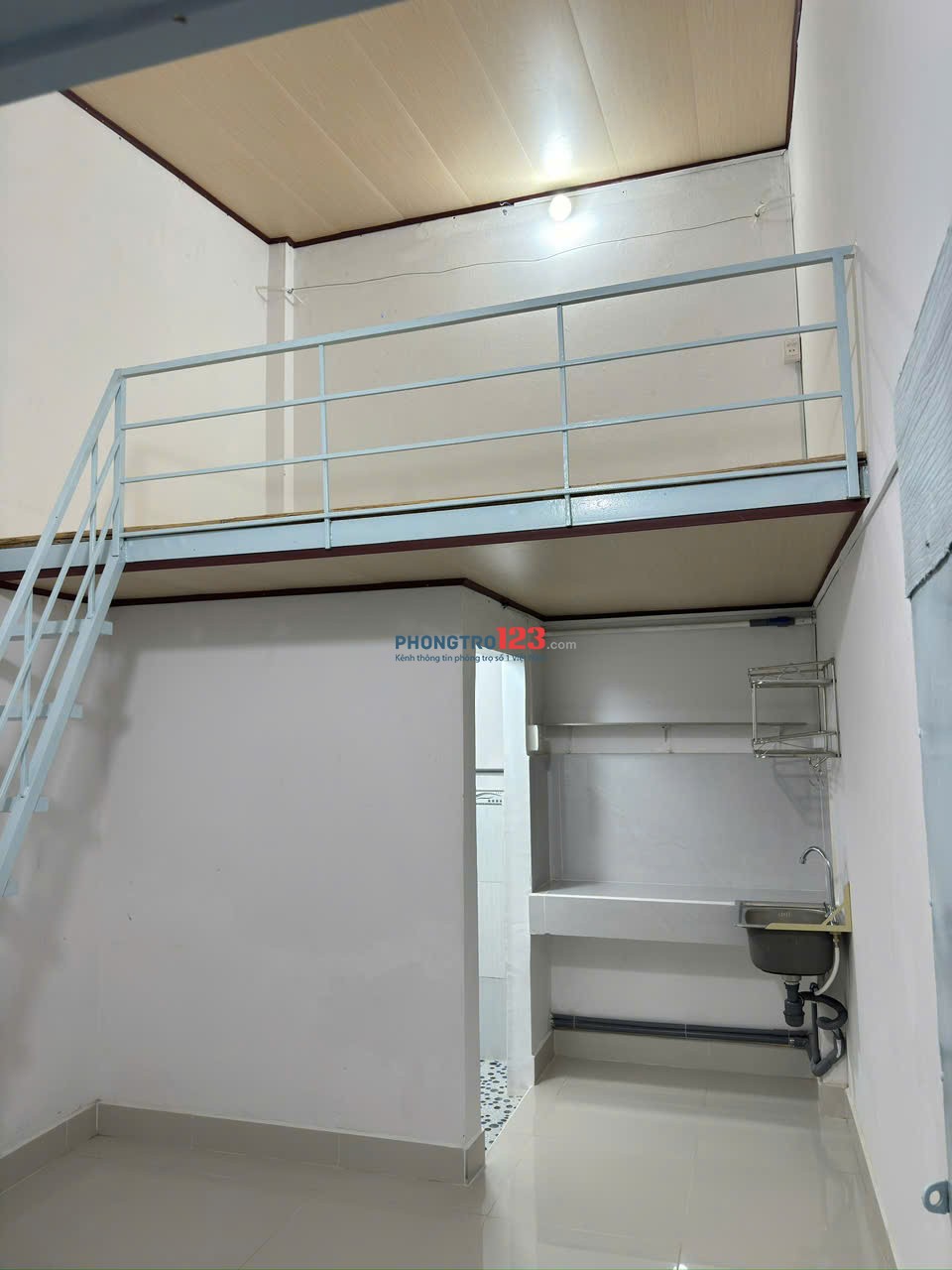 Cho thuê phòng trọ giá rẻ ngay chợ Đầu Mối gần cầu vượt Gò Dưa