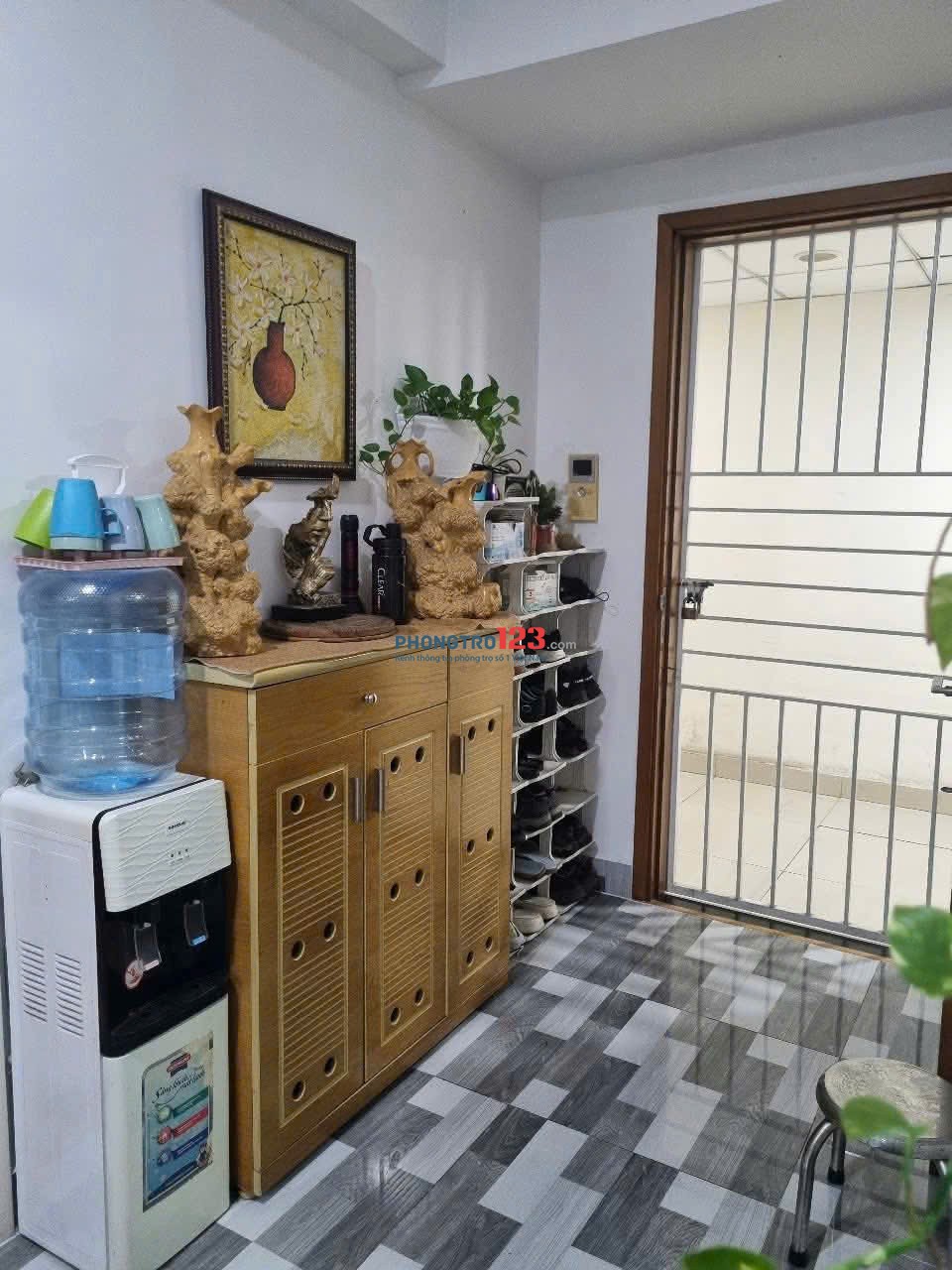 Chung cư Topaz Home, Phan Văn Hớn, Q12: 3p ngủ, full nội thất, 2wc, 8tr