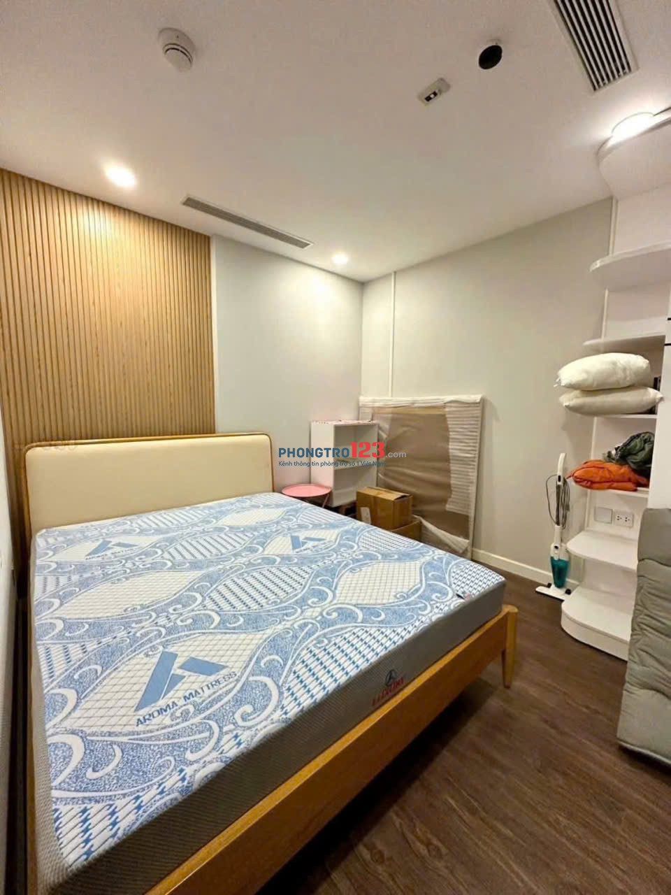 CCCC Hà Đô Centrosa, 3/2, Quận 10: 95m2, 3 phòng ngủ, NTCC, giá 23 triệu