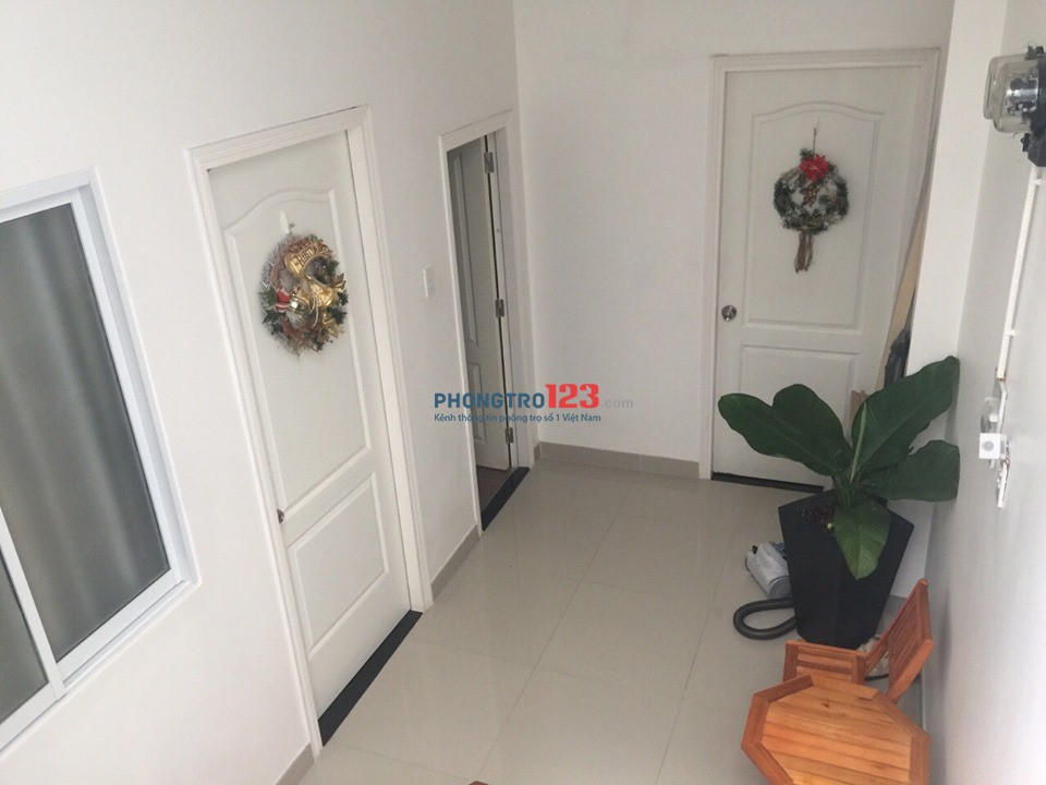 cho thuê căn hộ dịch dịch vụ giờ giấc tự do ngay 990 Nguyễn Duy Trinh. Diện tích 27 m² - 2.7 triệu