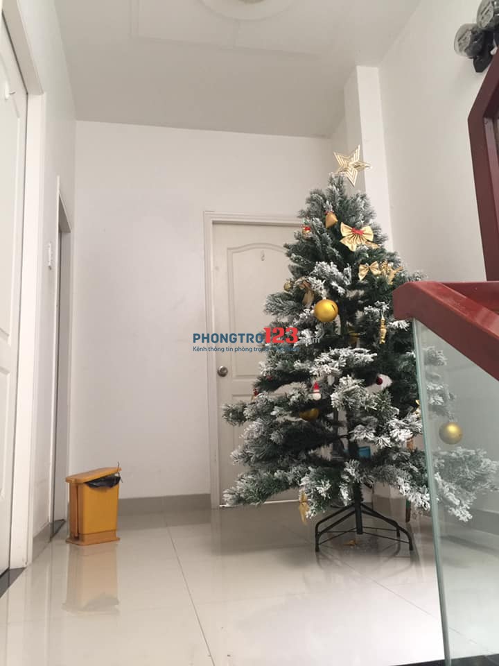 cho thuê căn hộ dịch dịch vụ giờ giấc tự do ngay 990 Nguyễn Duy Trinh. Diện tích 27 m² - 2.7 triệu