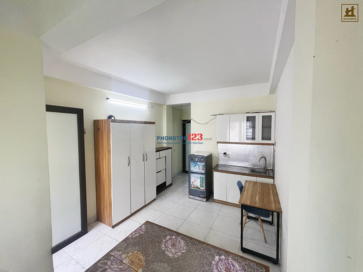 24 CHỢ MỖ LAO - STUDIO FULL NỘI THẤT - GẦN PTIT OTO ĐỖ CỬA, NGÕ THOÁNG