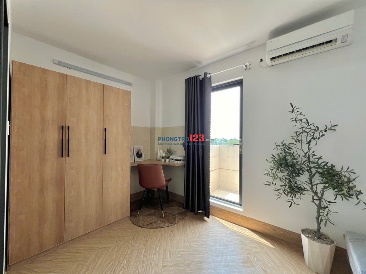 Căn Hộ 1 Phòng Ngủ – Ban Công, Tách Bếp – Full Nội Thất – Gần Sân Bay Tân Sơn Nhất