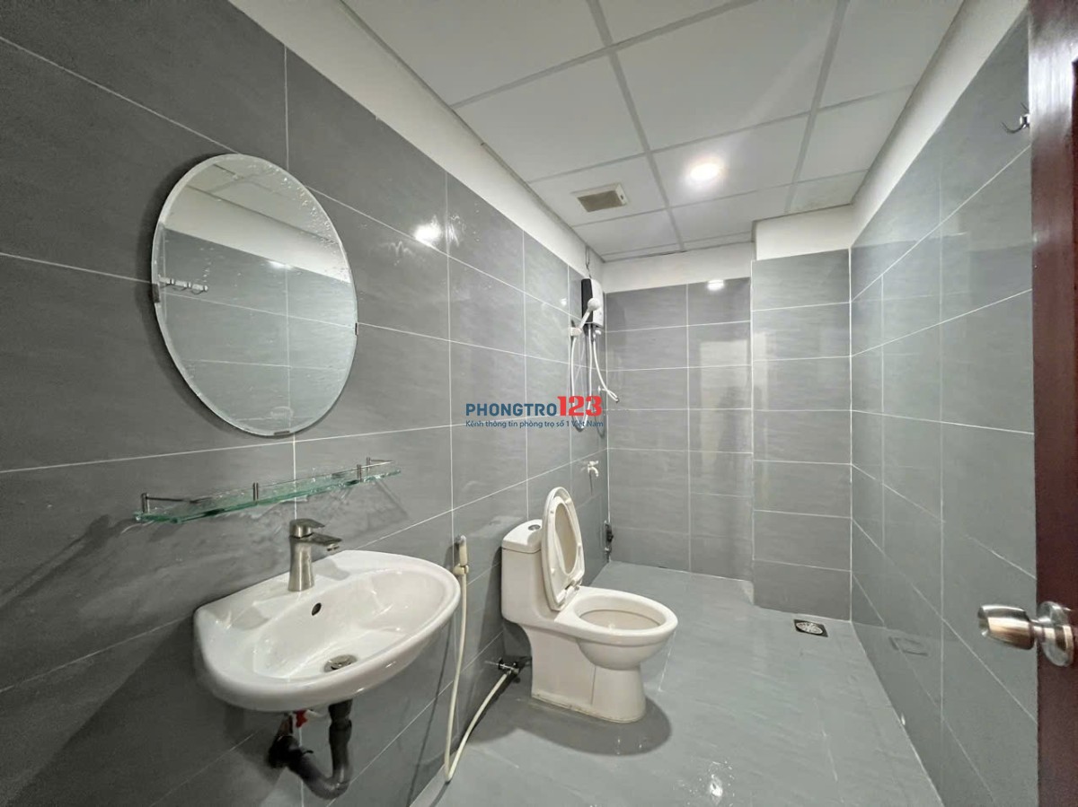 Căn Hộ 1 Phòng Ngủ – Ban Công, Tách Bếp – Full Nội Thất – Gần Sân Bay Tân Sơn Nhất