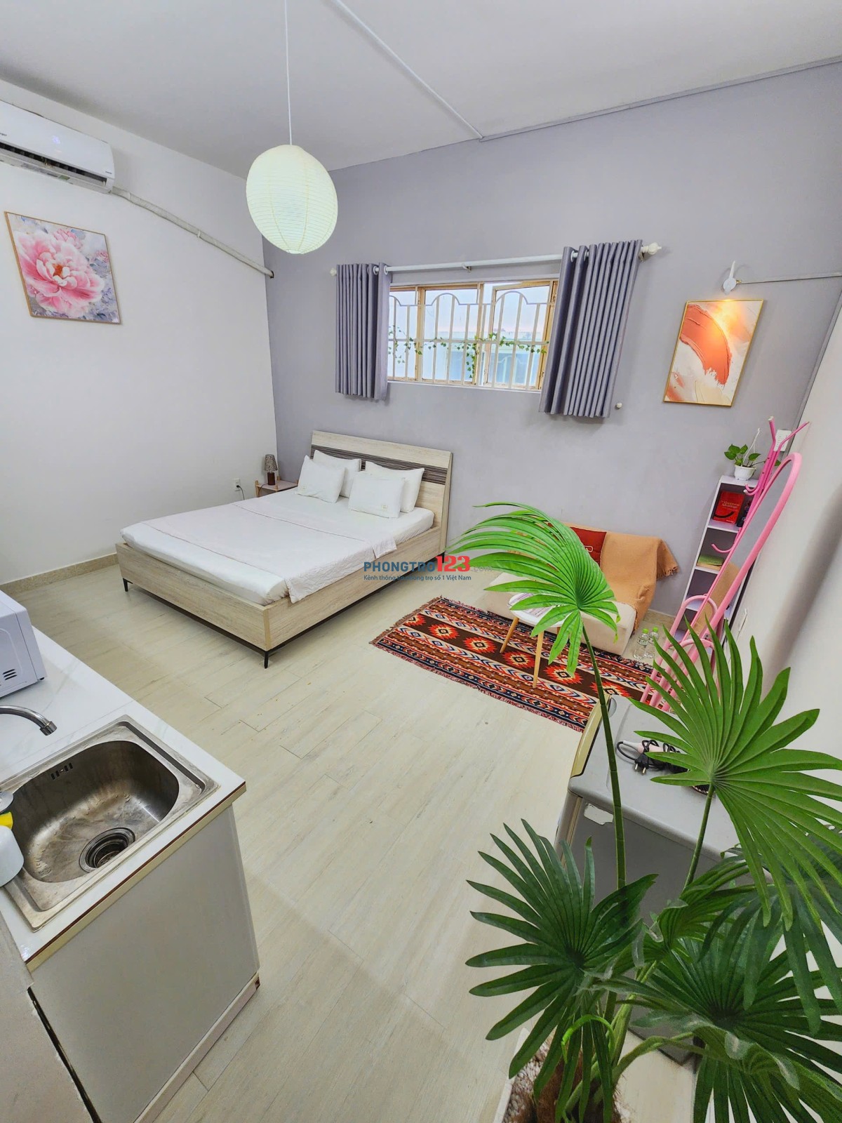 Phòng cho thuê gần chợ Tân Định đường Trần Nhật Duật full nội thất thuận tiện vào Hai Bà Trưng Q3