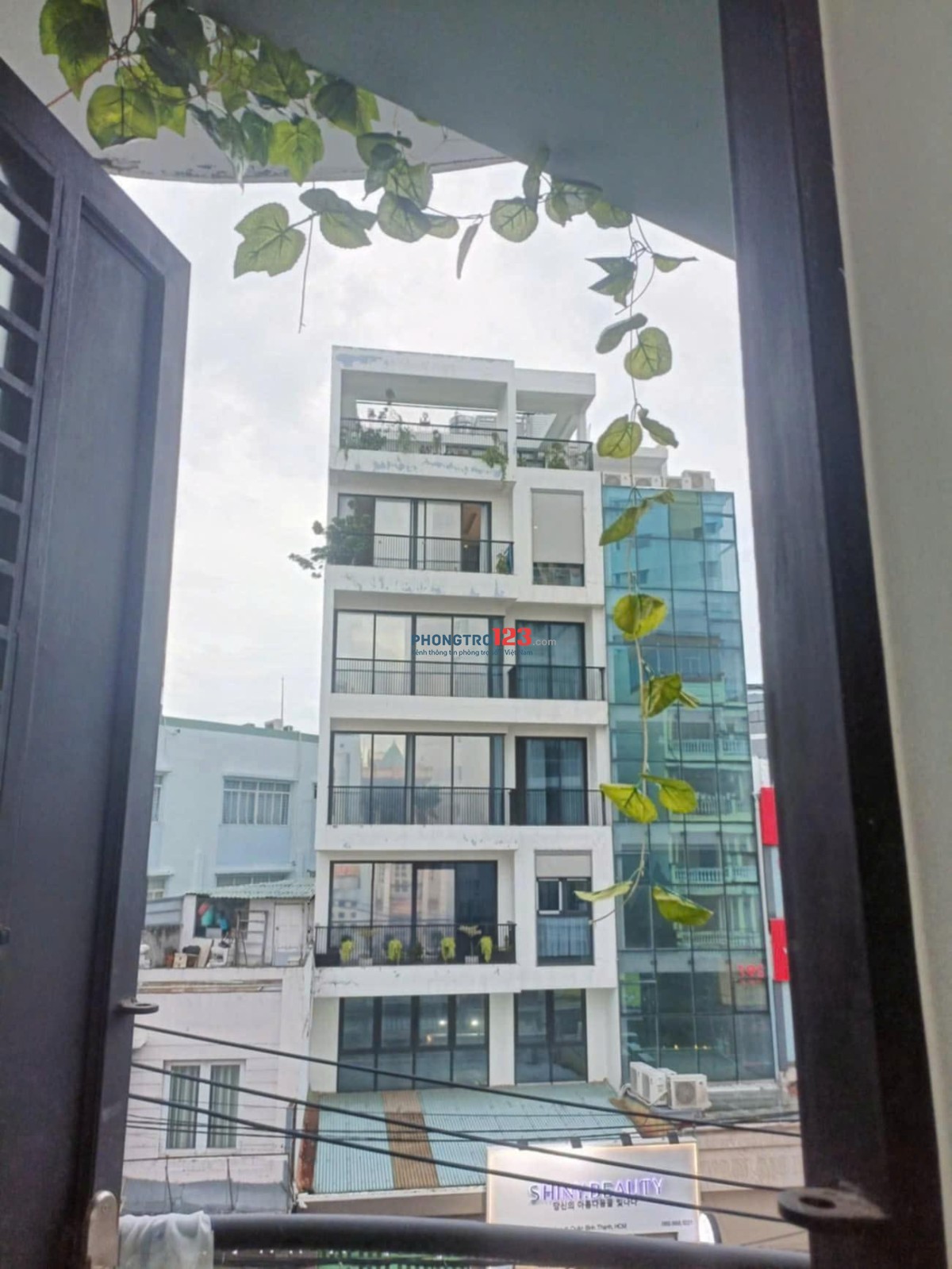 Studio ban công đẹp 25m2, MT Lê Quang Định Bà Chiểu, tiện nghi