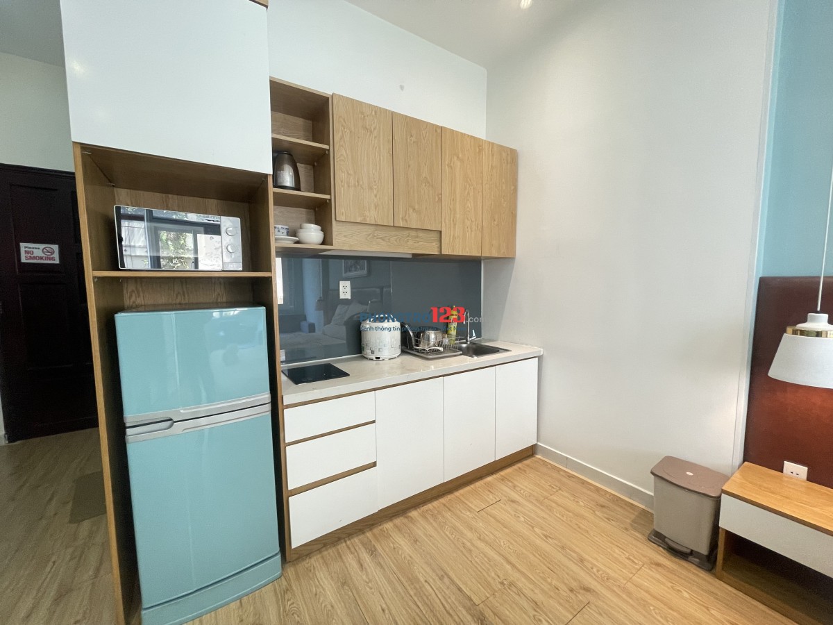 CĂN HỘ BAN CÔNG 30M² – NGAY HỒ VĂN HUÊ, PHÚ NHUẬN – GẦN SÂN BAY