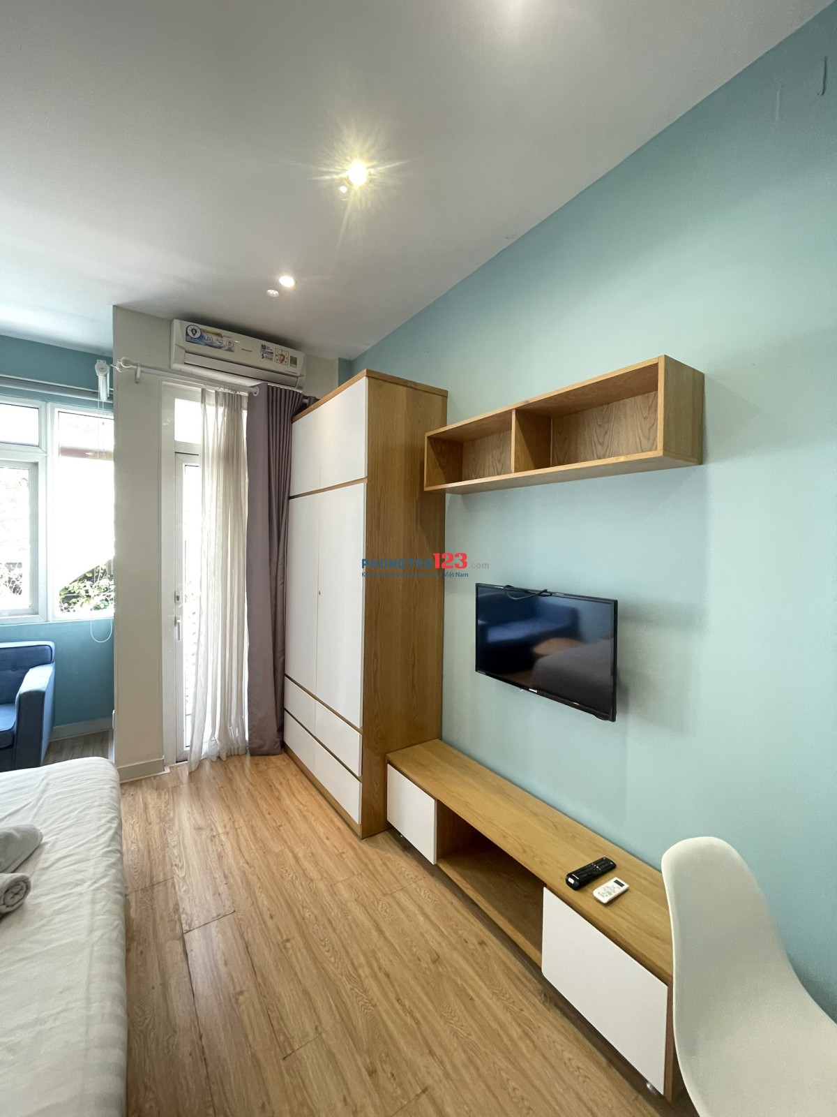 CĂN HỘ BAN CÔNG 30M² – NGAY HỒ VĂN HUÊ, PHÚ NHUẬN – GẦN SÂN BAY