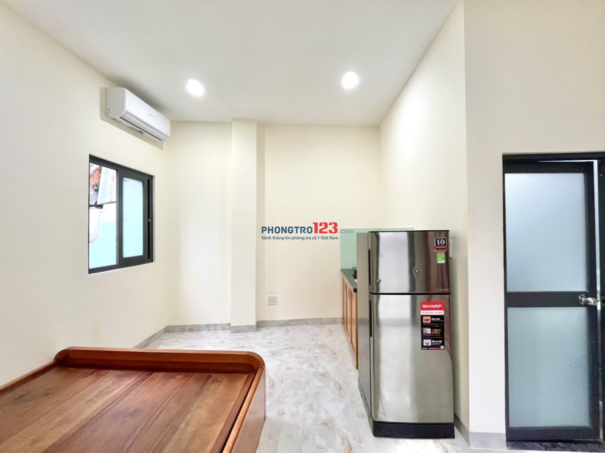 PHÒNG CAO CẤP THOÁNG MÁT NGAY BV THỐNG NHẤT