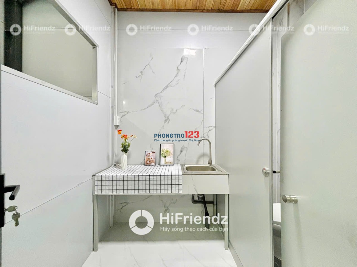 PHÒNG TRỌ MÁY LẠNH, TÁCH BẾP CÁCH ĐH HUIT CHỈ 700M NGAY LÊ TRỌNG TẤN GIAO NGUYỄN HỮU TIẾN