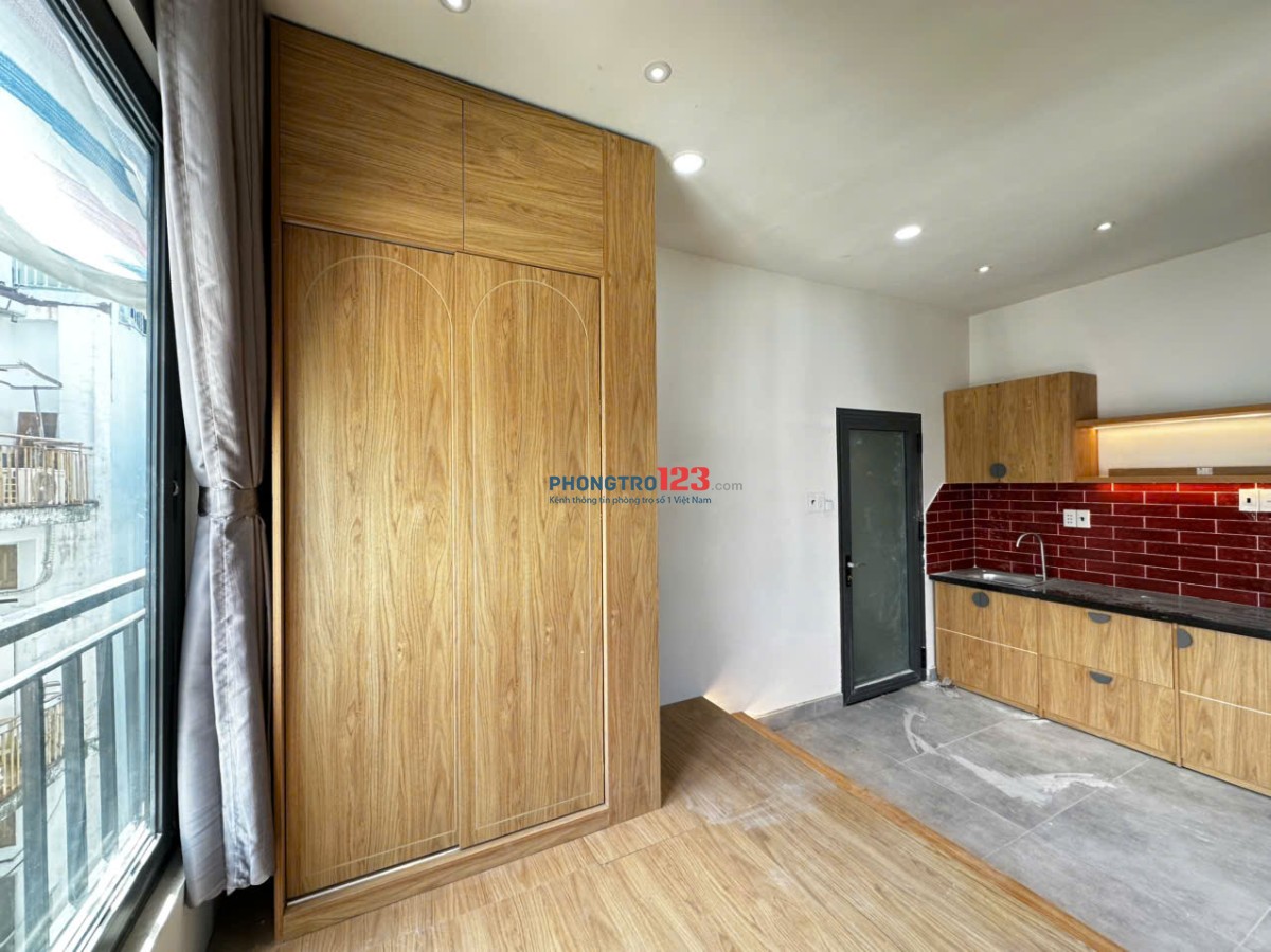 BẠN ĐANG TÌM MỘT CĂN MỚI TINH, NỘI THẤT HIỆN ĐẠI, CỬA SỔ TRỜI, NHÀ THANG MÁY, TÔI CÓ TẤT CẢ