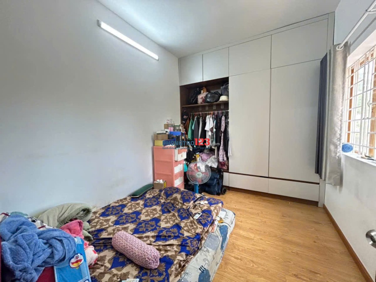 Chung cư Bàu Cát, Hồng Lạc, TB: 2p ngủ rộng, có NT, 74m2, 8,5tr