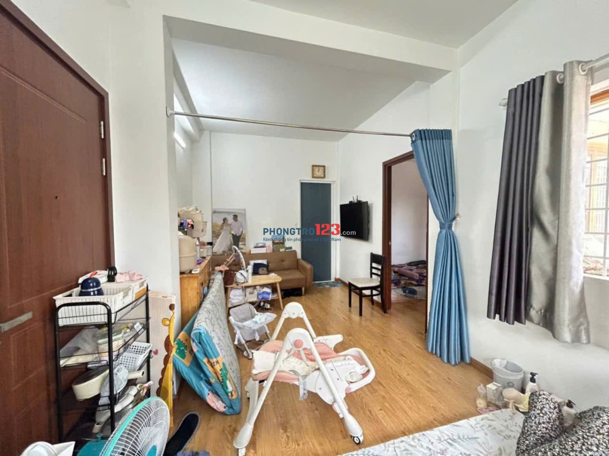 Chung cư Bàu Cát, Hồng Lạc, TB: 2p ngủ rộng, có NT, 74m2, 8,5tr