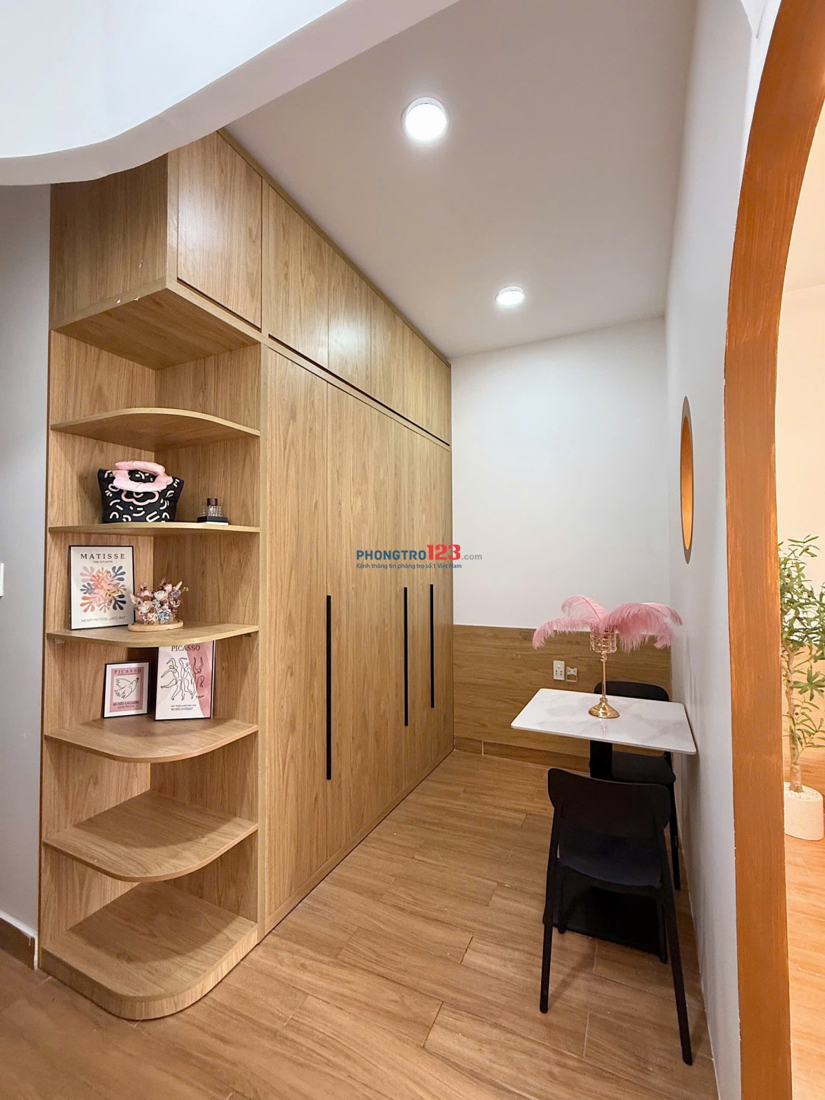 CĂN HỘ DỊCH VỤ CAO CẤP XINH IU MỚI TINH CHO AI THÍCH PHÒNG