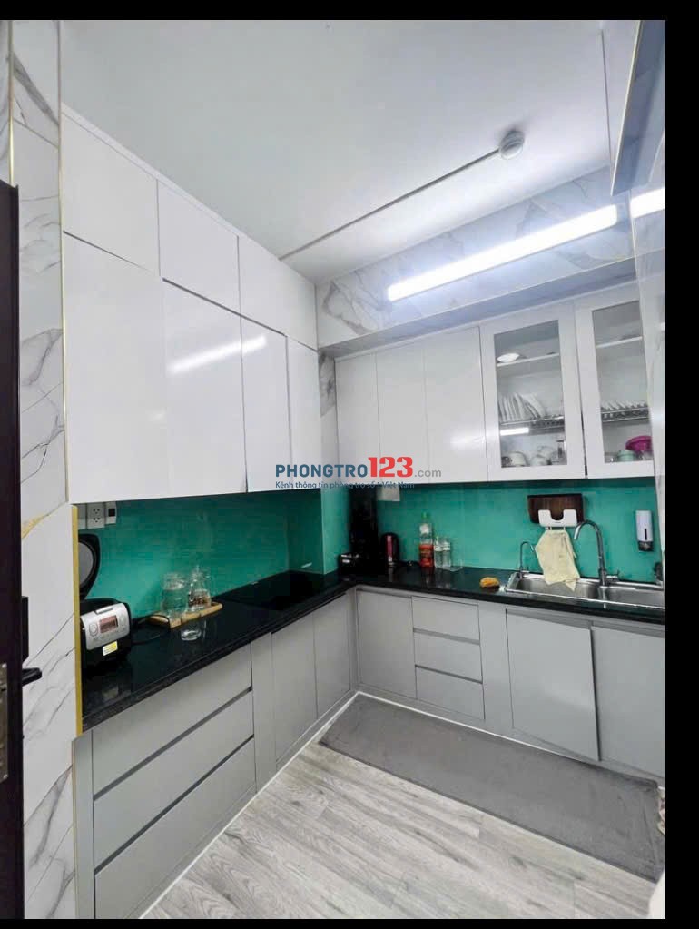 Cho thuê căn 2p ngủ, đủ nội thất giá 9tr, C/c Tân Hương, Tân Phú