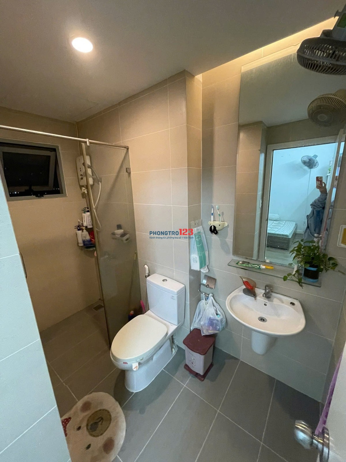 Chung Cư SGC Nguyễn Cửu Vân - Bình Thạnh 15tr căn 2p ngủ 76m2 nội thất