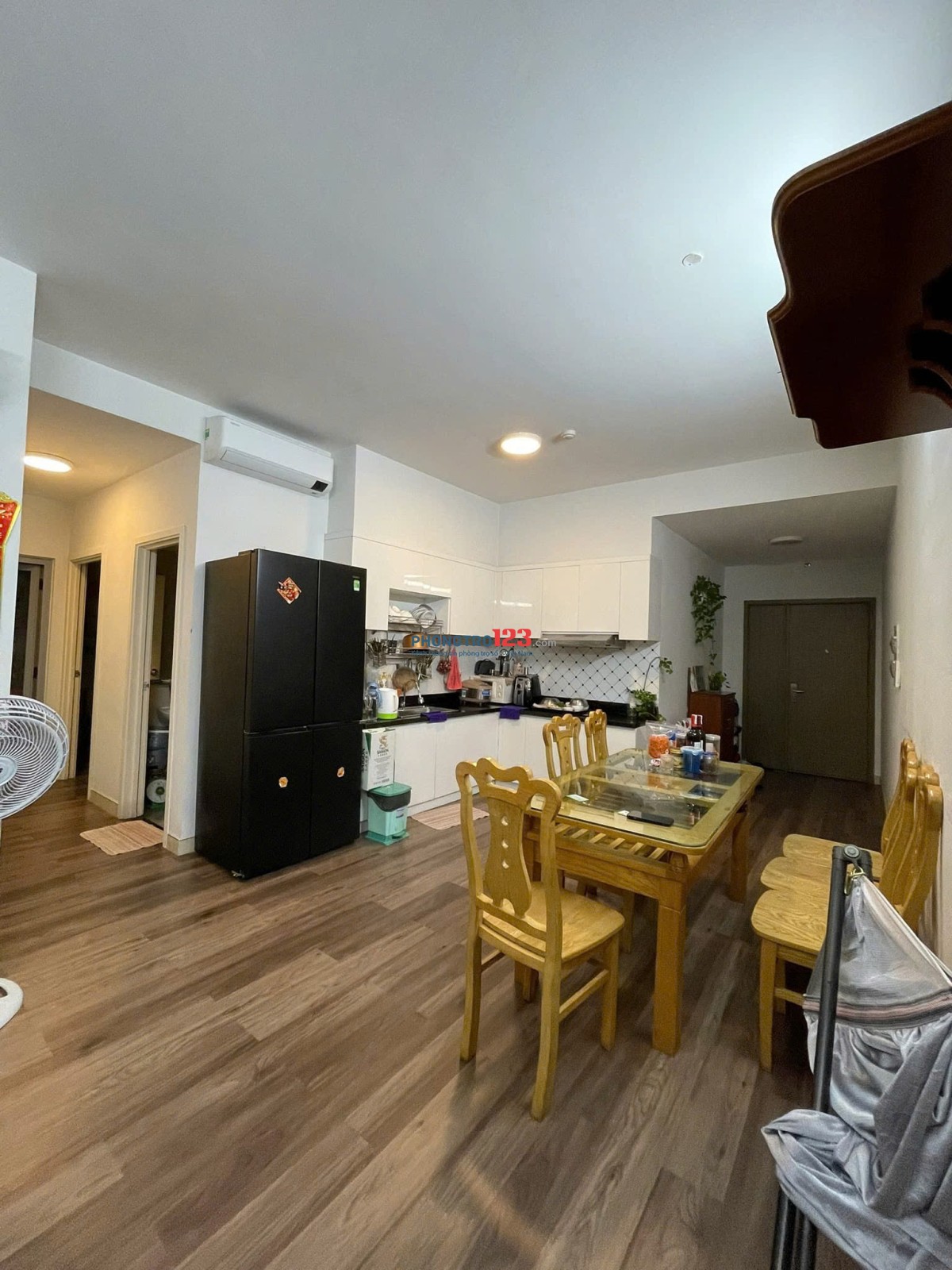 Chung Cư SGC Nguyễn Cửu Vân - Bình Thạnh 15tr căn 2p ngủ 76m2 nội thất