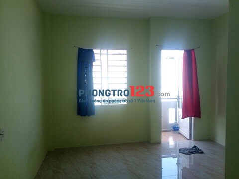 PHÒNG TRỌ CÓ BAN CÔNG TOLLET RIÊNG RỘNG SẠCH