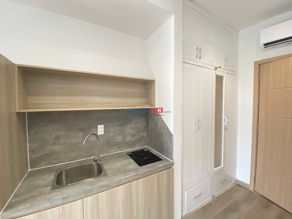 PHÒNG TRỌ BAN CÔNG LỚN FULL NỘI THẤT PHAN VĂN TRỊ BÌNH THẠNH ĐI BỘ TỚI ĐH VĂN LANG - LH: 0334998413