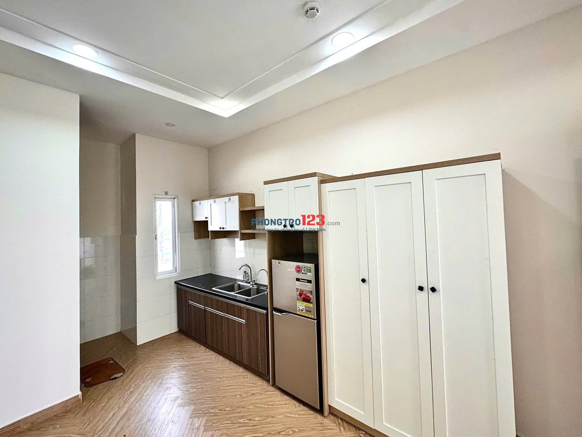 STUDIO FULL NỘI THẤT – CỬA SỔ THOÁNG SÁNG