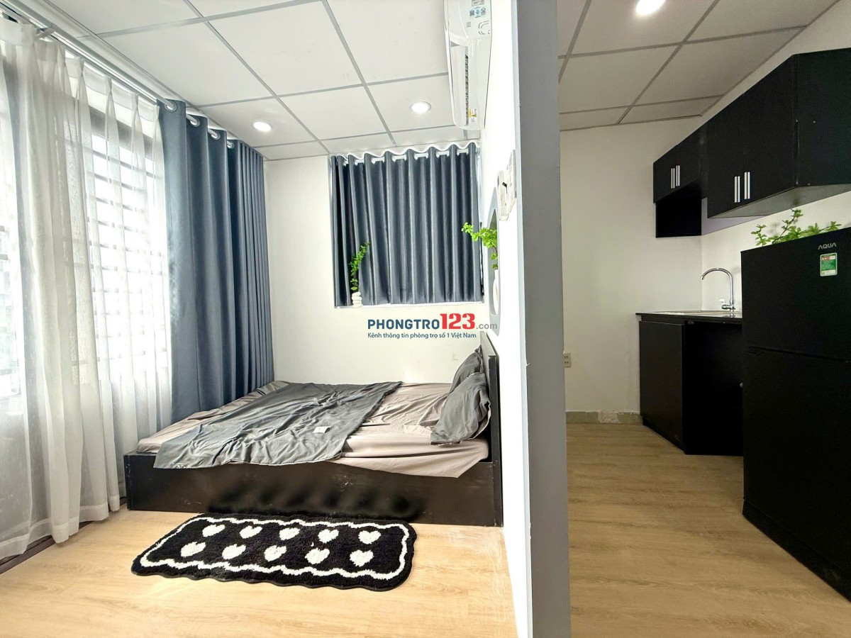 Căn Hộ 1 Phòng Ngủ – Ban Công, Tách Bếp – Full Nội Thất, Decor Sẵn Siêu Đẹp – Gần Đh Văn Hiến