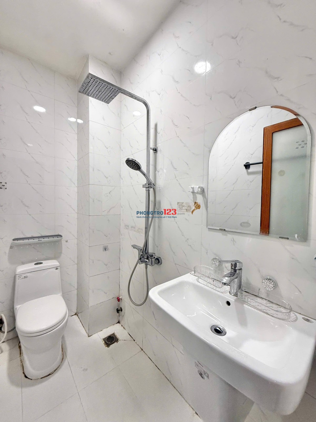 PHÒNG GIÁ TỐT NGAY LÝ THƯỜNG KIỆT – QUẬN 10 – GẦN ĐH BÁCH KHOA