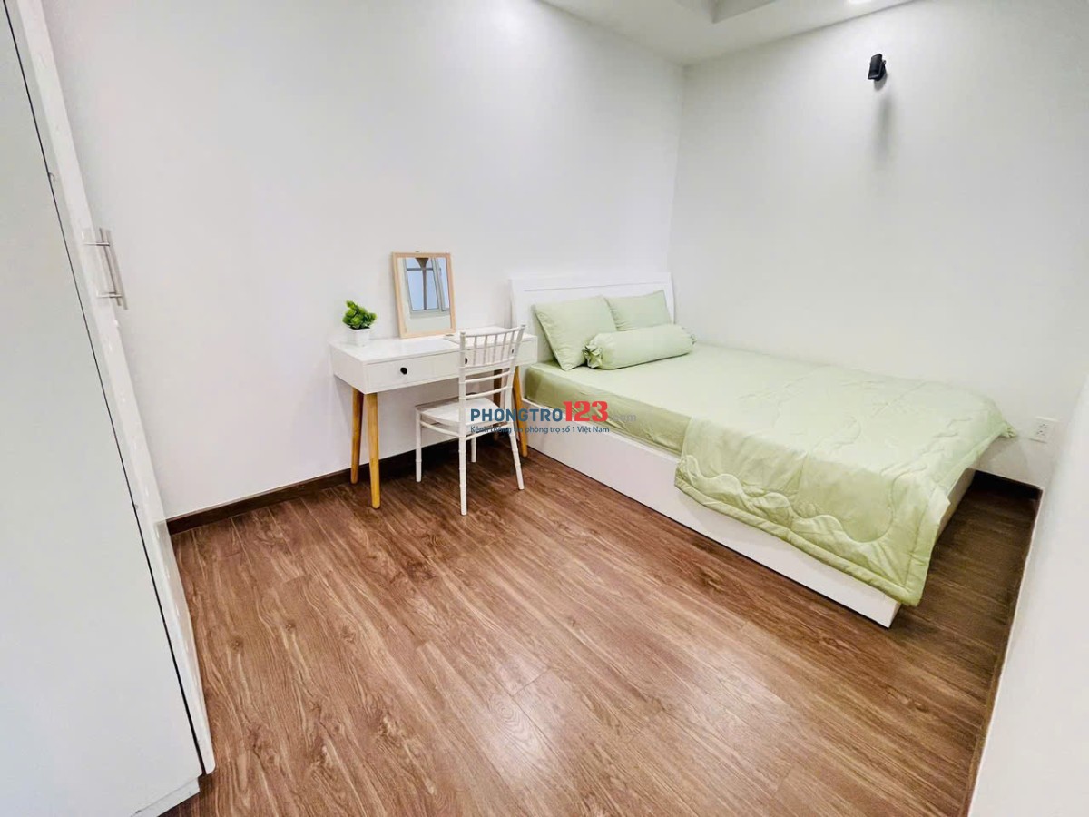 Chung cư Phúc Yên, Phan Huy Ích, TB: 2p ngủ, 84m2, có NT, 10tr/th