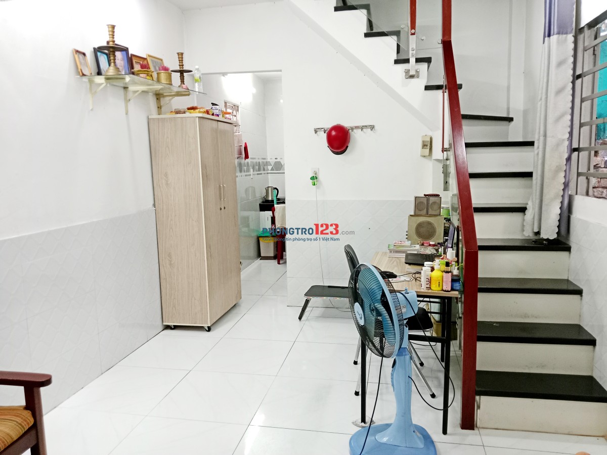 CẦN CHO THUÊ PHÒNG 22 M2 PHƯỜNG 7 QUẬN GÒ VẤP, KHU YÊN TĨNH, AN NINH