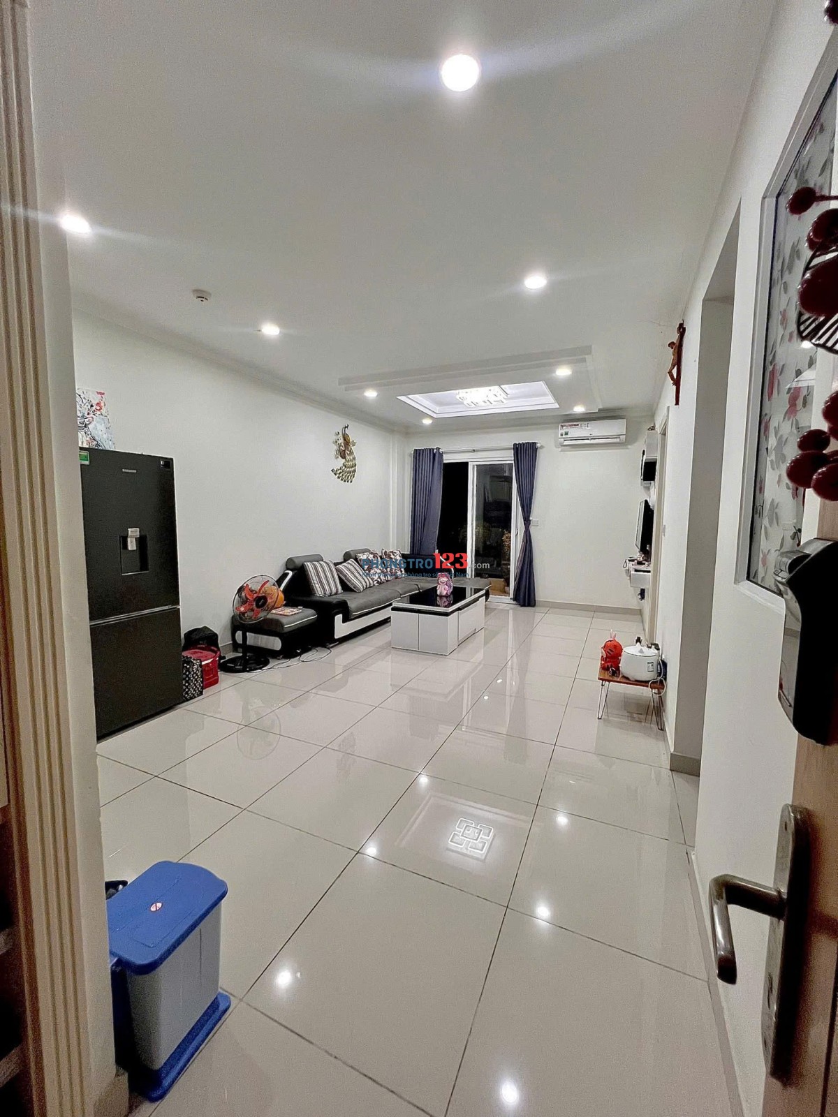 Carillon 1, Hoàng Hoa Thám, Tân Bình, chỉ 12tr/th, 67m2, 2PN,2WC.