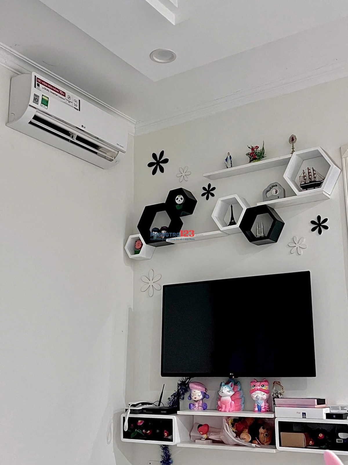 Carillon 1, Hoàng Hoa Thám, Tân Bình, chỉ 12tr/th, 67m2, 2PN,2WC.