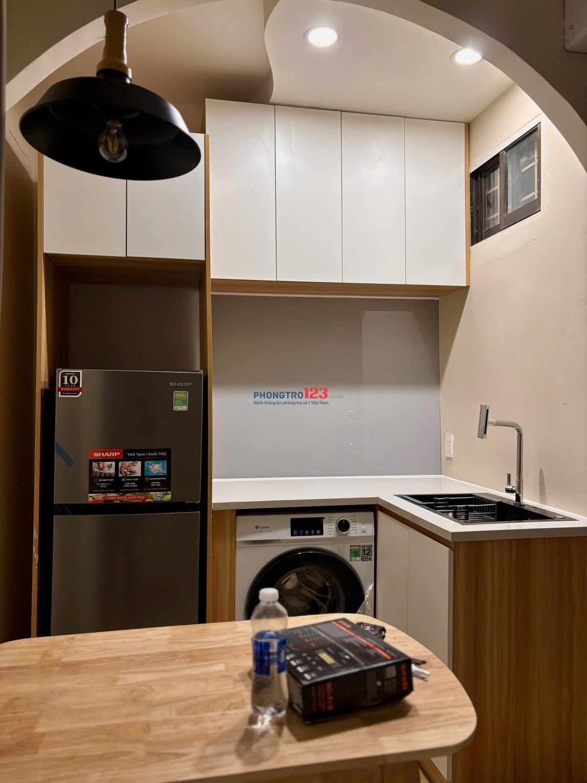 Cho thuê căn hộ studio Quận 10 Ban công rộng, gần Vạn Hạnh Mall, Đh Bách Khoa, Huflit,…