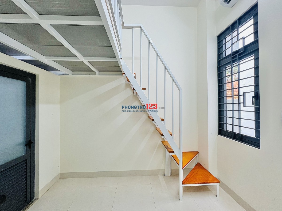 GÁC LỬNG TIỆN NGHI, CỬA SỔ, AN NINH 5' ĐI ĐH VĂN HIẾN, CV VĂN HOÁ ĐẦM SEN