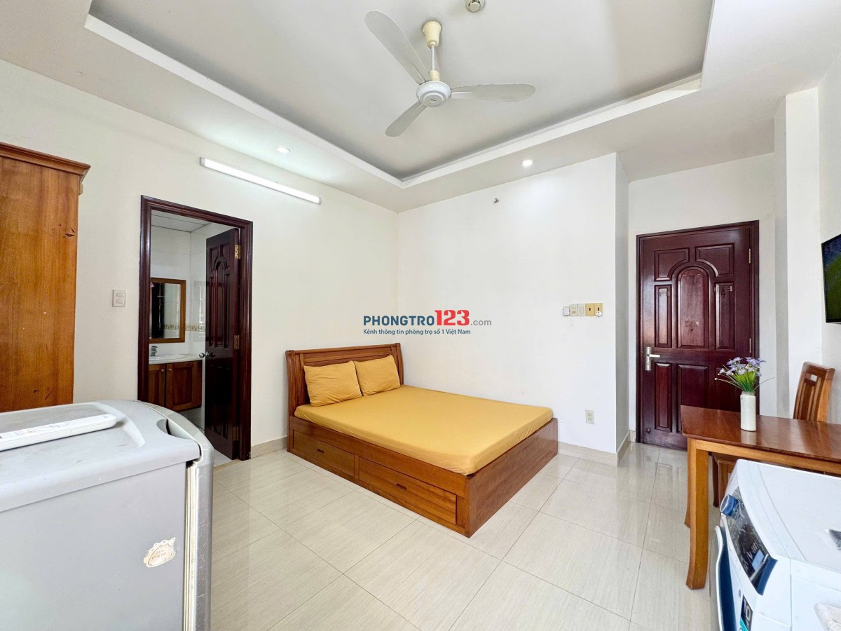 CĂN HỘ MINI SIÊU ĐẸP – NGAY TRƯỜNG SA, QUẬN 3 – CỬA SỔ THOÁNG RỘNG