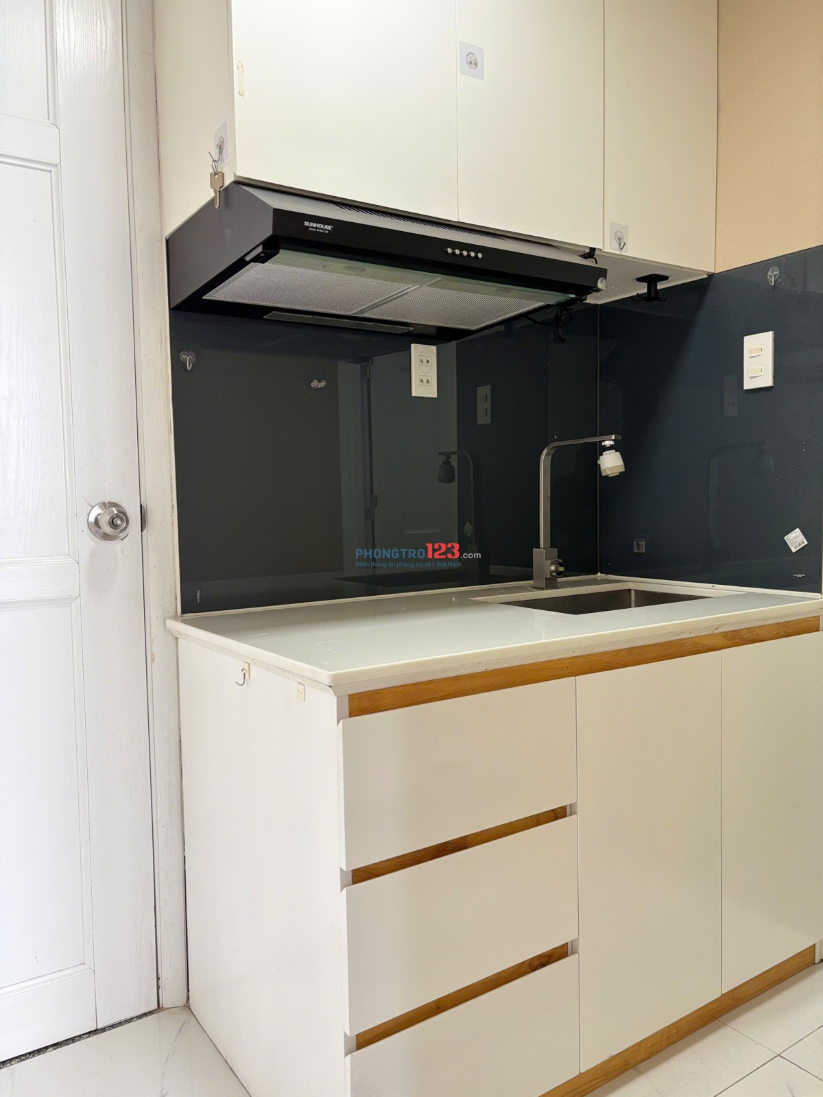 CHO THUÊ CĂN HỘ DV FULL NỘI THẤT NGAY BÙI VĂN THÊM