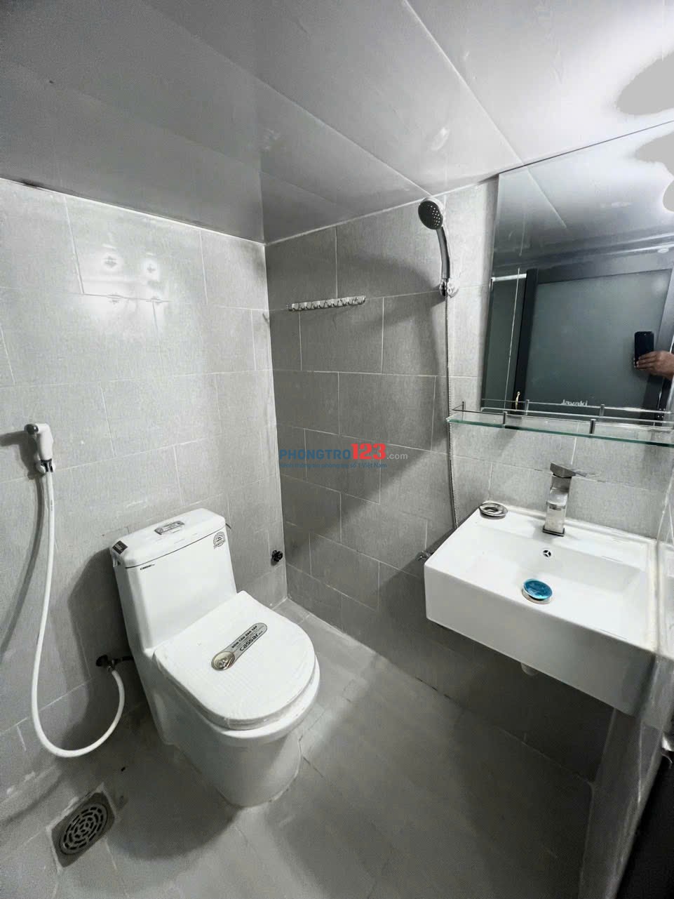 TẶNG NỆM KHI THUÊ PHÒNG 100% Duplex - Cửa sổ trời - 1PN